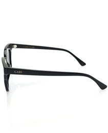 Aluinn, Black