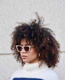 Lemuria, Beige